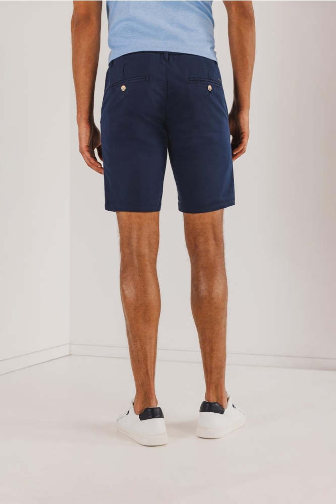 CHINOSHORT VAN EEN KATOENMIX 671 15916 5900